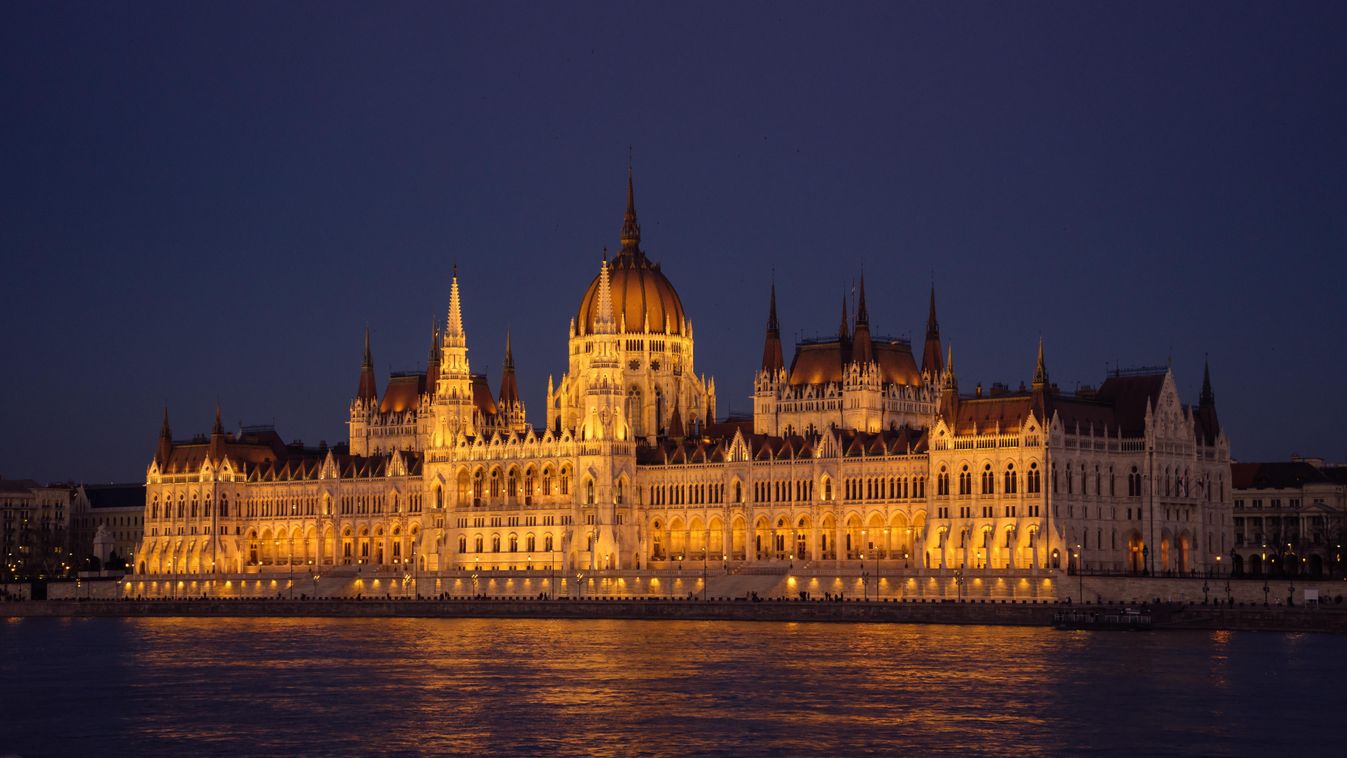 Supporting image for Hungary After the Elections: Promises and Reality