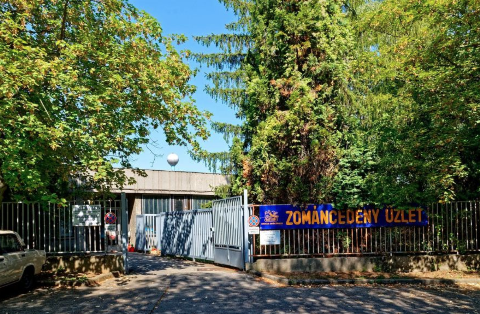 The Bonyhád enamel works factory entrance.