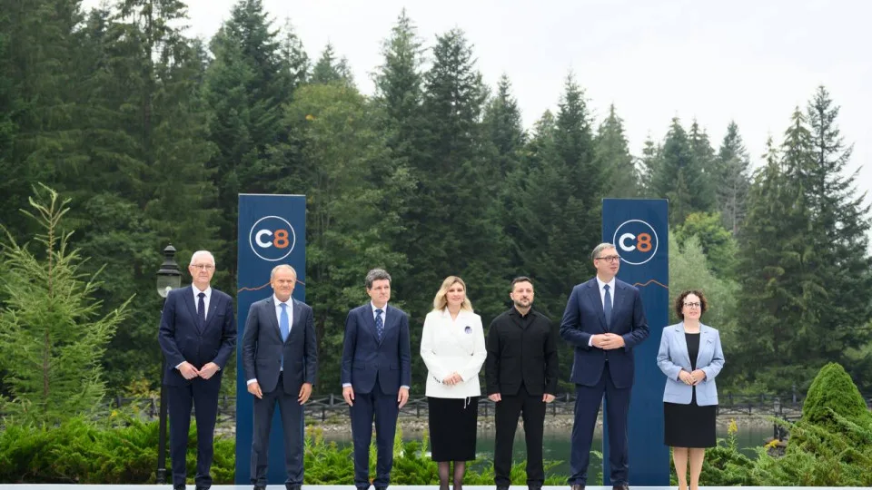 The first C8 summit is taking place in Bukovel/Ukraine.