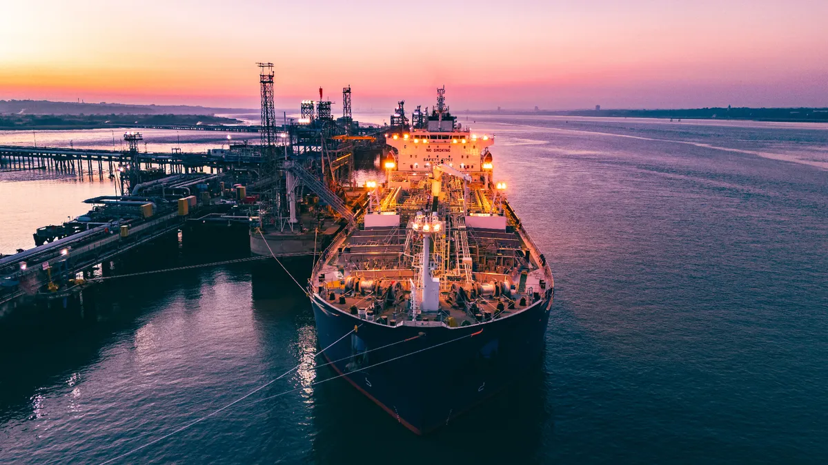 Poland’s $230 Million Venezuelan Oil Deal - Crypto, Empty Tankers and a Corporate Scandal