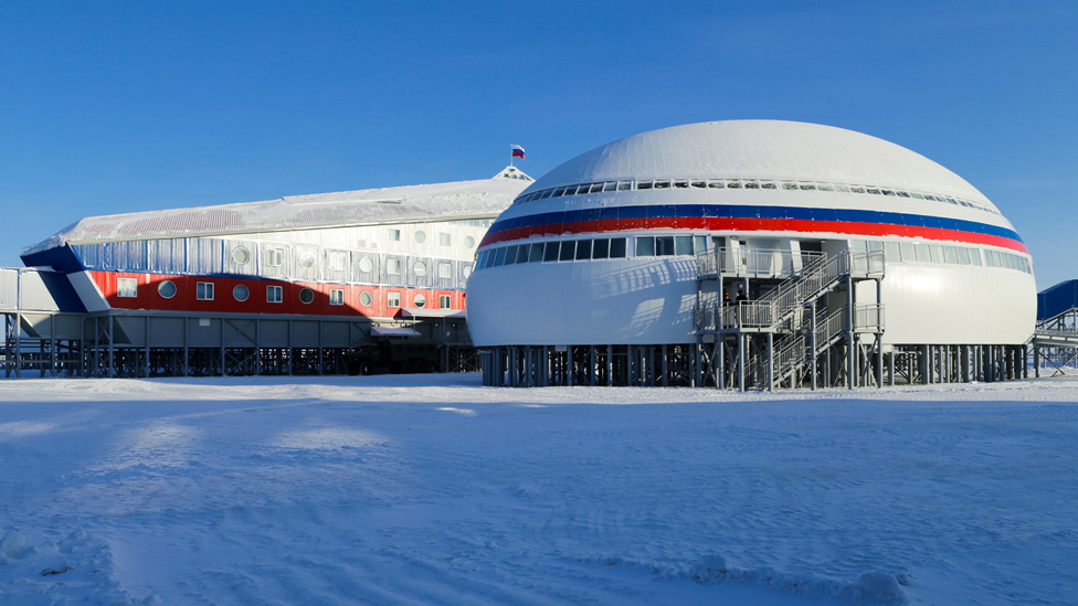 Russia's new Arctic Trefoil military base