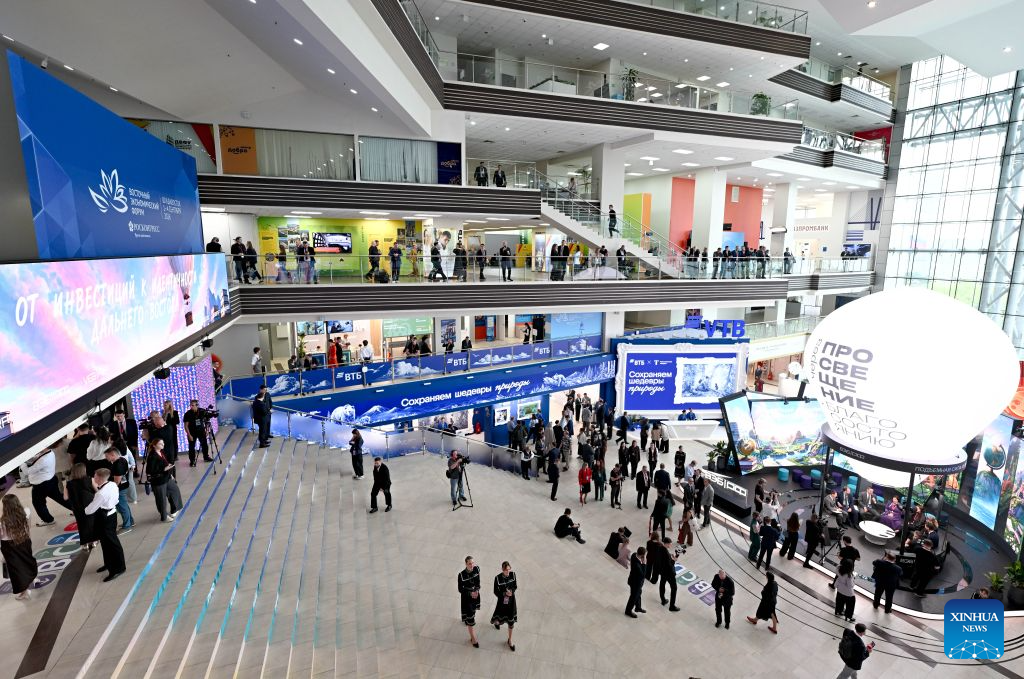 More than 6000 people from 76 countries came to the 11th EEF.
